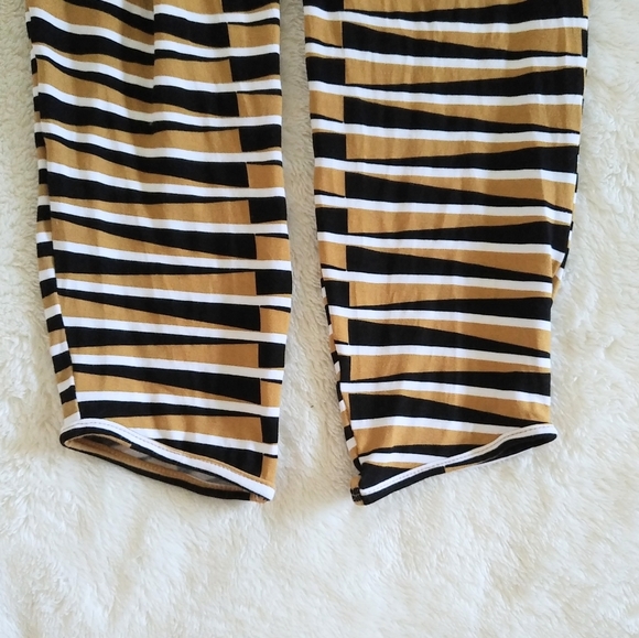 Ava Sky🌌 Pant Angle📐 in Tuscan Geoladder-Used - Picture 4 of 10